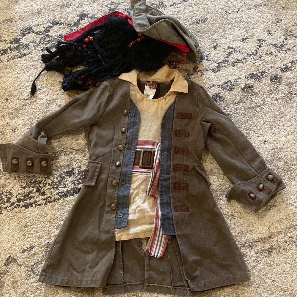 Jack sparrow costume